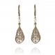 Boucles d'oreilles pendantes falbala - perles de culture blanches, estampes bronze ajourées et dormeuses