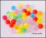 50 perles rondes en résine multicolores 6x6mm