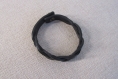 Bracelet fin noir en cuir tressé