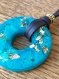 Collier anneau résine bleu océan