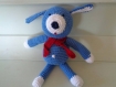 Doudou chiot bleu au crochet