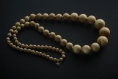Sautoir de perles en bois / naturel (réf : 8981)