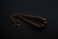 Collier de perles en bois / bronze (réf : 8994)