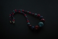 Collier chute de perles en bois / turquoise - fuchsia - marine - bordeaux  (réf : 9070)
