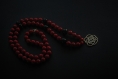 Sautoir de perles en bois / rouge - noir (réf : 9125)