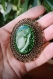 Grande broche verre aventurine vert vintage