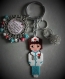 Nouveauté bijou de sac ou porte clés thème infirmière en perles tissées et cabochon 