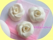 Perles fleurs roses pailleté en porcelaine froide( lot de 3)
