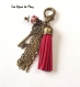 Bijou de sac pompon clé céramique rouge blanc - apprêts bronze 
