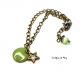 Bracelet  sequin verre étoile tons vert bouteille - apprêts bronze 