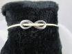 Bracelet " infini, coton ciré écru ", avec tour de poignet réglable 