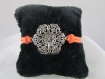 Bracelet " fleur en dentelle, suédine orange ", avec tour de poignet réglable - ref bs010 