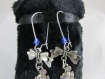 Boucles d'oreilles en métal argenté " ourson, fleurs et bleu " 