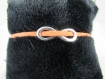 Bracelet " infini & suédine orange ", avec tour de poignet réglable - ref bs003 