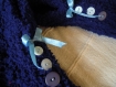 Mitaines tricotées laine doudou bleue. 