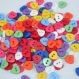 Lot 50 boutons coeur 11 mm multicolor melange 2 trous neuf 