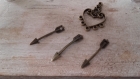 Kit connecteur coeur et breloque flèche bronze 