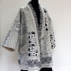 Veste kimono à grand col réversible en coton gaudri épais blanc imprimé noir 