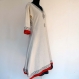 Longue robe tunique écrue imprimée motif arbre noir, manches 3/4, col v 