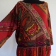 Pull tunique châle en laine tissée et brodée ocre rouge multicolore , col rond 