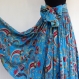 Jupe mi-longue bleu lumineux et multicolore à dessins paisley en coton , 45 pans 