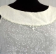 Top sans manche avec col empiecement perle, en coton voile écru imprimé blanc 