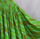 Jupe longue vert pomme à rayures multicolores en coton avec écharpe assortie 