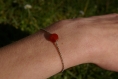 Bracelet d'agate rouge sur chaine en argent 