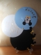 Faire-part garçon rond 3 dimensions (relief souris) bleu ciel et jaune, cercles concentrique personnalisable baptéme, naissance, anniversaire 