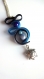 Collier sangle silicone bleue et noire ,tortue,perles 