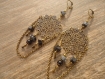 Boucles avec perles semi-précieuses de chips d'obsidienne flocon de neige 