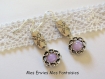 1 kit boucle d'oreille violet clair: perles métal argenté gravé fleurs, cage a perles fleur et perles imitation 