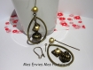 Kit boucle d'oreille goutte beige et bronze perles magique / cadre à perles carré bronze 