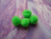 Lot de 10 pompons verts 15 mm pour création de bijoux 