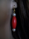 Boucle d'oreille en bois couleur rouge 