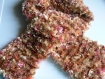 Echarpe marron rose violette et blanche tricotée main 