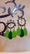 Boucles d'oreille créoles et sequins feuilles vertes 