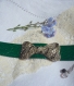Bracelet rétro en cuir vert et noeud strassé 