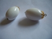 Breloques perles forme olive blanc et doré 