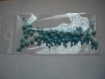 Assortiment de perles rondes bleu 5mm et perles rocaille 