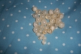 Perles en plastique écru effet nacré