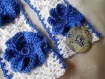 Ceinture au crochet coton blanc motif en relief bleu 