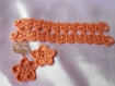 Duo bracelet et boucles d'oreille au crochet orange doux 