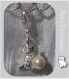 1 charm sur mousqueton chat chaton et sa perle renaissance blanc cassÉ en metal breloque argentee *v361 