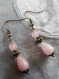 B690- boucles d'oreilles de style romantique en métal de couleur bronze avec deux agates de couleur rose pâle 