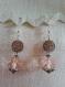 B293 - magnifiques boucles d'oreilles de style romantique en métal argenté avec une perle en verre rose 