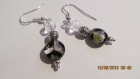 B599- boucles d'oreilles en métal argenté et verre romantique 