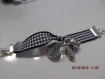 Br48 - bracelet ruban vichy noir et blanc avec breloques fantaisie 