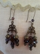 B643- magnifiques boucles d'oreilles de style vintage avec des perles en verre de couleur mauve et de perles métalliques 