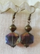 B101- boucles d'oreilles en métal de couleur bronze style romantique avec une perle hexagonale en cristal de swarosvki 